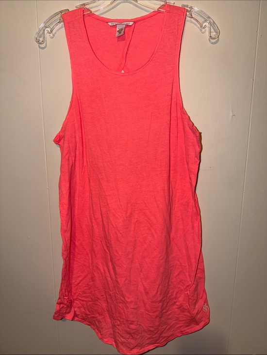 Victoria's Secret Tops - Victoria's Secret Bright Coral Sleeveless Scoop Tank